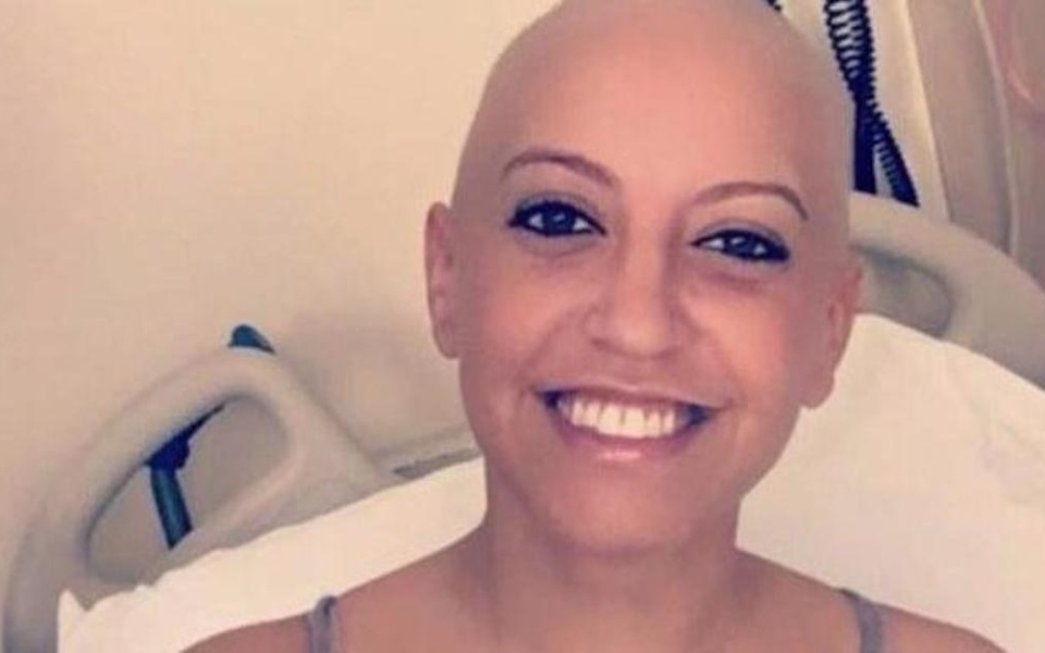 Η ιστορία της Πέτρας: Επιβιώνοντας από τον καρκίνο με ένα χαμόγελο>