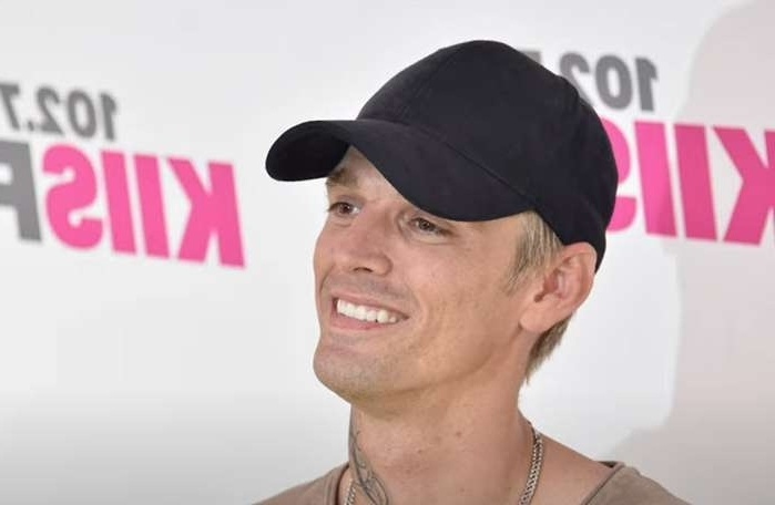 Aaron Carter Αιτία θανάτου: Πνιγμός με αλπραζολάμη και διφθοροαιθάνιο