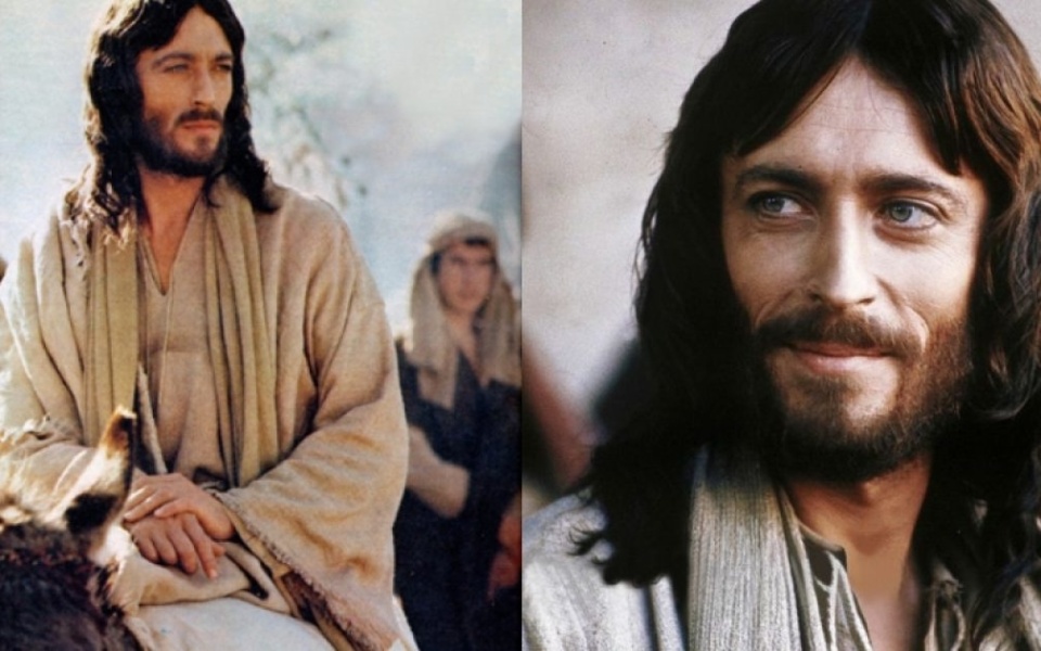 Δείτε την κομμένη σκηνή της Ανάστασης του Ιησού από την επική σειρά του Franco Zeffirelli>