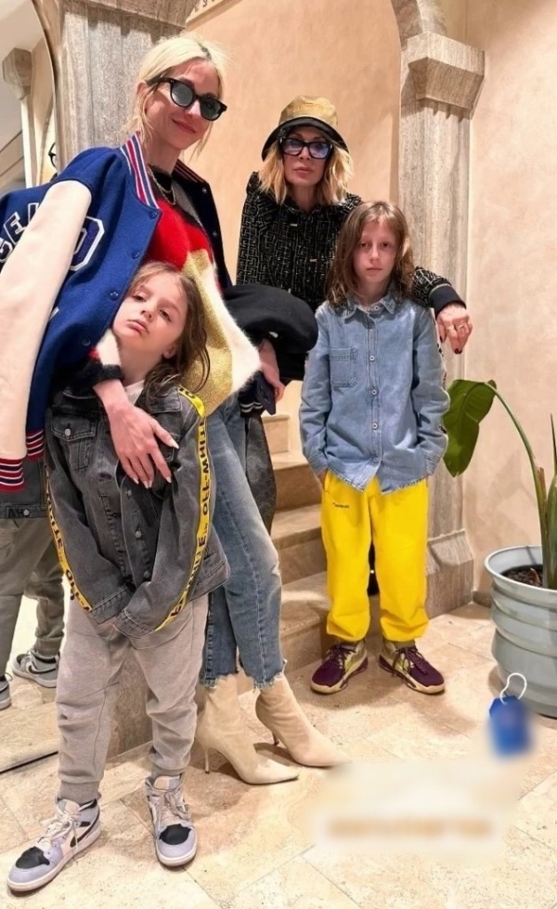 Η Άννα Βίσση απολαμβάνει τις πασχαλινές διακοπές με την οικογένειά της στην Αθήνα