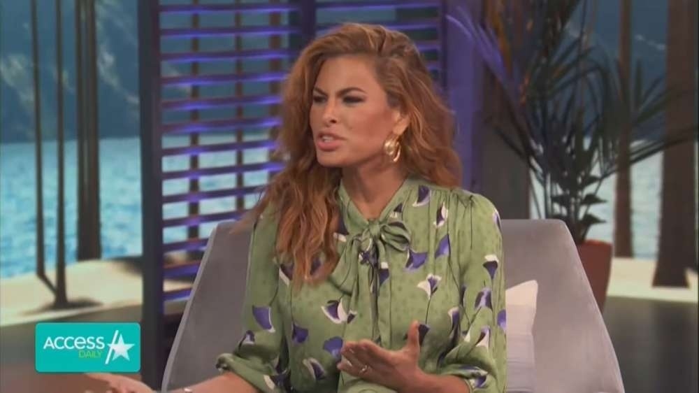 Η Eva Mendes αποκαλύπτει τον λόγο που δεν εμφανίζεται στα κόκκινα χαλιά με τον Ryan Gosling