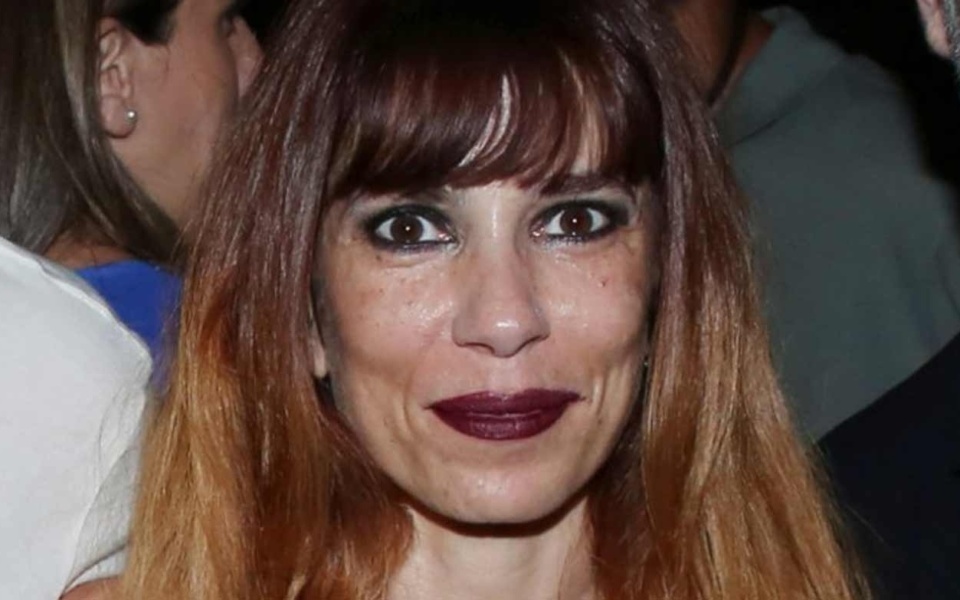 Η ηθοποιός Μυρτώ Αλικάκη αποκαλύπτει το σεξ στη μέση του δρόμου | OPEN Interview>