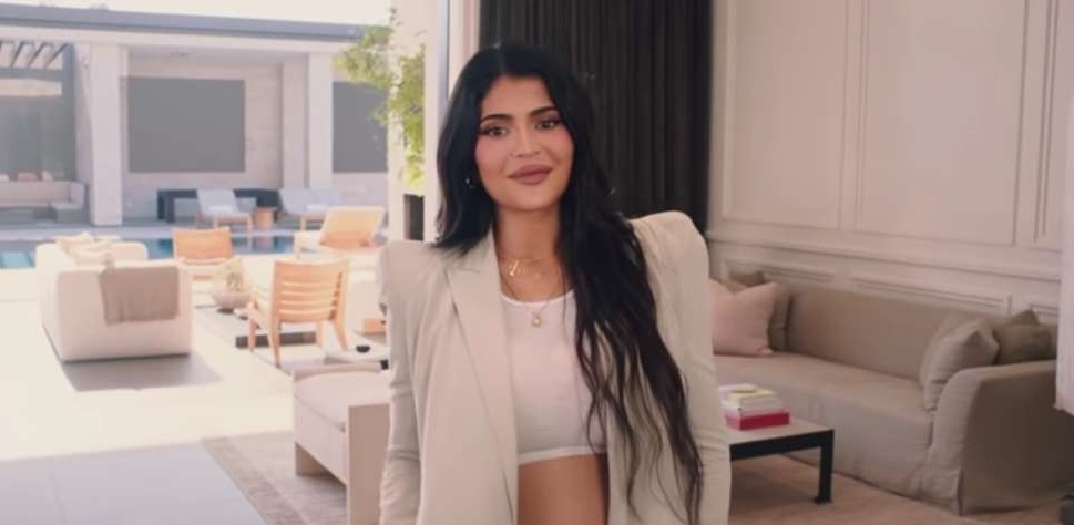 Η Kylie Jenner αντιμετωπίζει αντιδράσεις για το πασχαλινό ντύσιμο