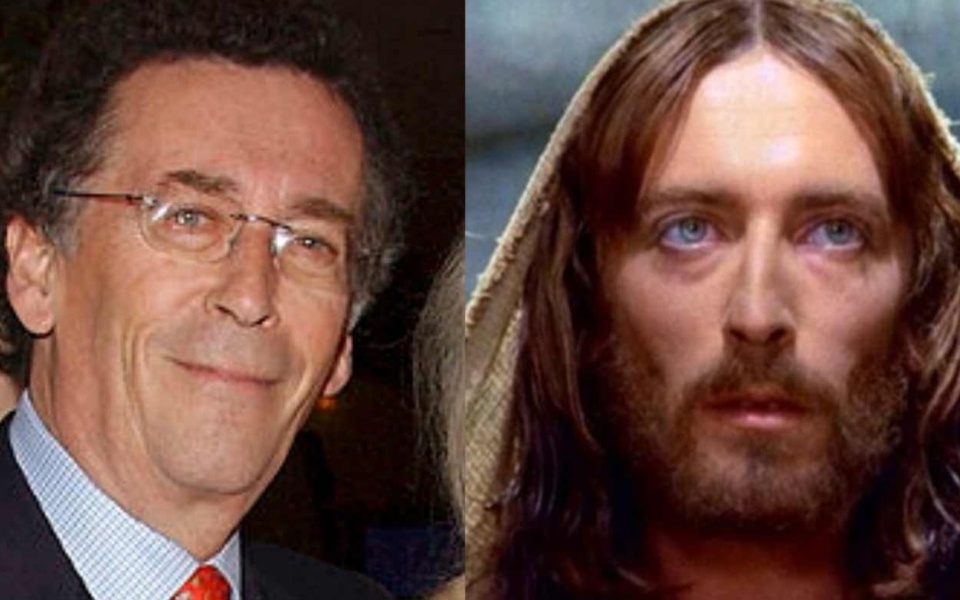 Ο εμβληματικός ηθοποιός Ρόμπερτ Πάουελ θα υποδυθεί τον Ιησού στην ελληνική ταινία «Βασίλισσα του Ουρανού» σε σκηνοθεσία Γιάννη Στραβόλαιμου>