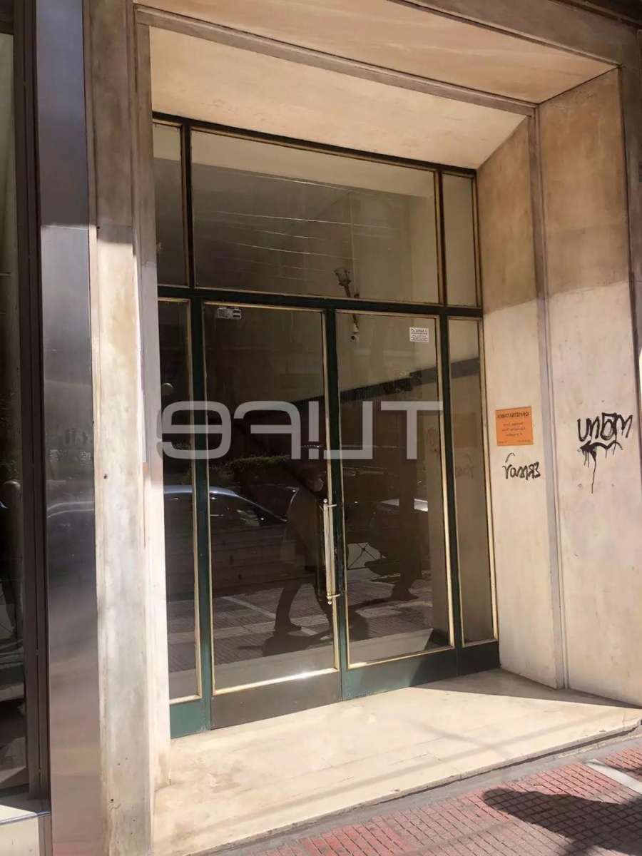 Ο Πέτρος Φιλιππίδης σε δεινή οικονομική κατάσταση: Ηθοποιός απομονωμένος σε σπίτι, κανείς δεν ξέρει πια πού βρίσκεται