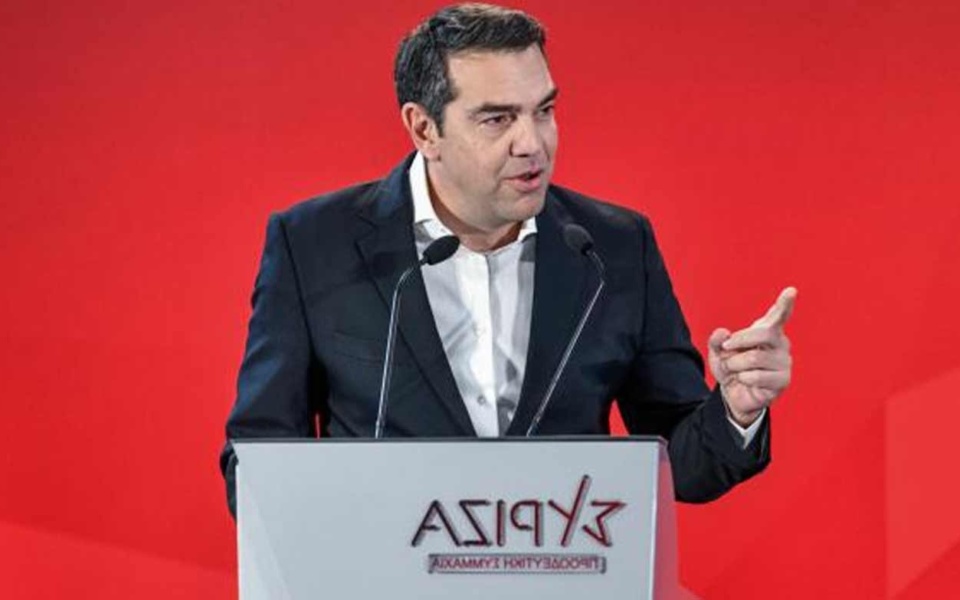 Ο Τσίπρας για την πορεία του ΣΥΡΙΖΑ προς την πολιτική αλλαγή: Κατατροπώνοντας τη ΝΔ για μια προοδευτική κυβέρνηση – Βίντεο>