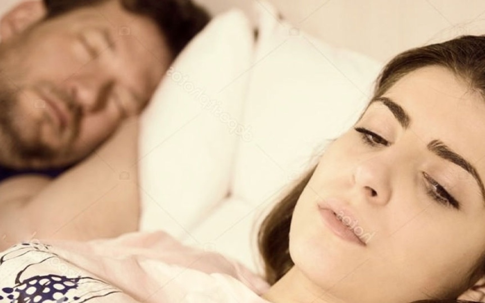 Πώς να αντιμετωπίσετε τις συνέπειες: Κοιμήθηκα με τον φίλο του συζύγου μου ενώ ήμουν μεθυσμένη>