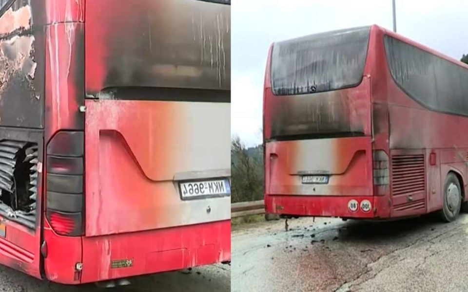 Πυρκαγιά σε σχολικό λεωφορείο: 52 Μαθητές ασφαλείς καθ’ οδόν προς το Μέτσοβο>