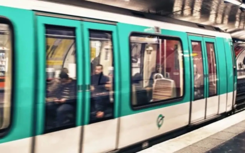 Σημασία των μέτρων ασφαλείας: Τραγικός θάνατος στο μετρό του Παρισιού>