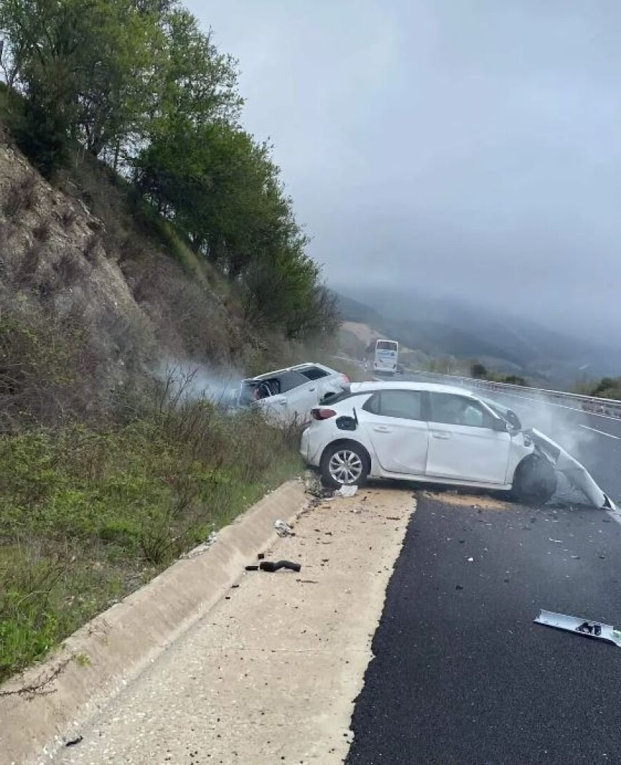 Θανατηφόρο ατύχημα στην Εγνατία Οδό: 46χρονος Έλληνας οδηγός σκοτώθηκε σε σύγκρουση με όχημα που μετέφερε 10 παράνομους μετανάστες. Μάθετε πώς συνέβη