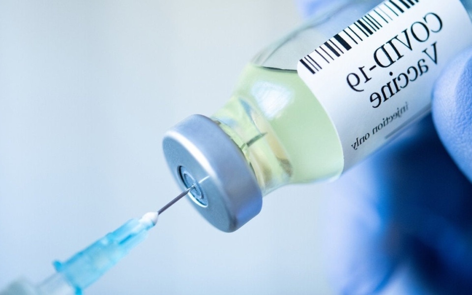 Προειδοποίηση του CDC: Εμβόλιο Pfizer & κίνδυνος εγκεφαλικού επεισοδίου για 65+ | Τι πρέπει να γνωρίζετε>