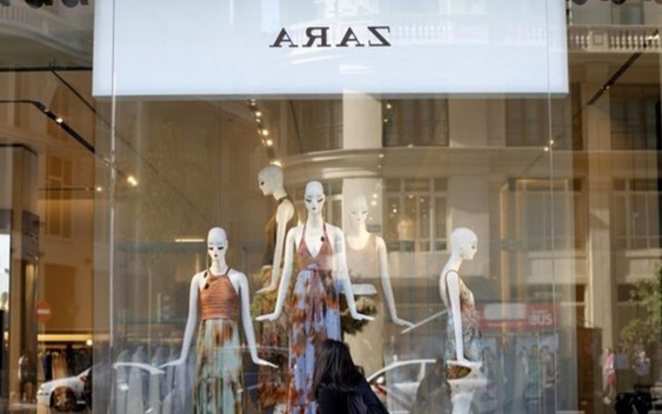 Υπάλληλος της Zara αποκαλύπτει μυστικά: Πλένετε πάντα τα ρούχα σας και πολλά άλλα>