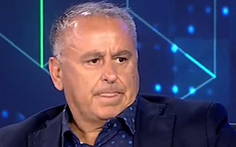 Αντώνης Δελατόλας: Η ήττα του ΣΥΡΙΖΑ και η έλλειψη καταφυγίου στην Τήνο>