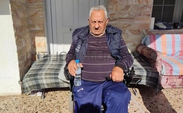 Έξωση 81χρονου ανάπηρου άνδρα: Αναγκάστηκε να κοιμηθεί στη βεράντα