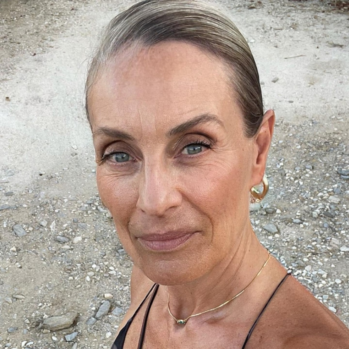 Η Eleonora Meleti αγκαλιάζει τη γήρανση: Μοιράζεται εμπνευσμένο μήνυμα για τα γηρατειά