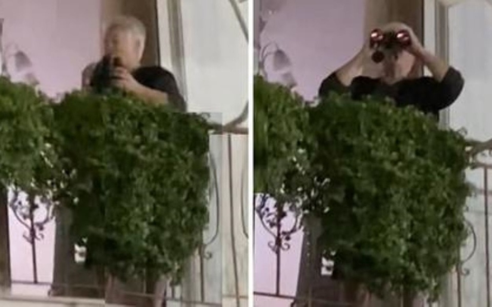 Η ιογενής γιαγιά του Αγρινίου: Μπαλκόνι «Spy» με κιάλια | TikTok Video Goes Viral>