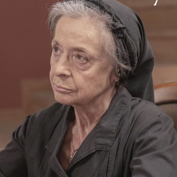 Η Όλγα Δαμάνη αποκαλύπτει το απόλυτο spoiler του «Sasmo: Ο αντίκτυπος της γιαγιάς Ειρήνης και το αναμενόμενο γεγονός