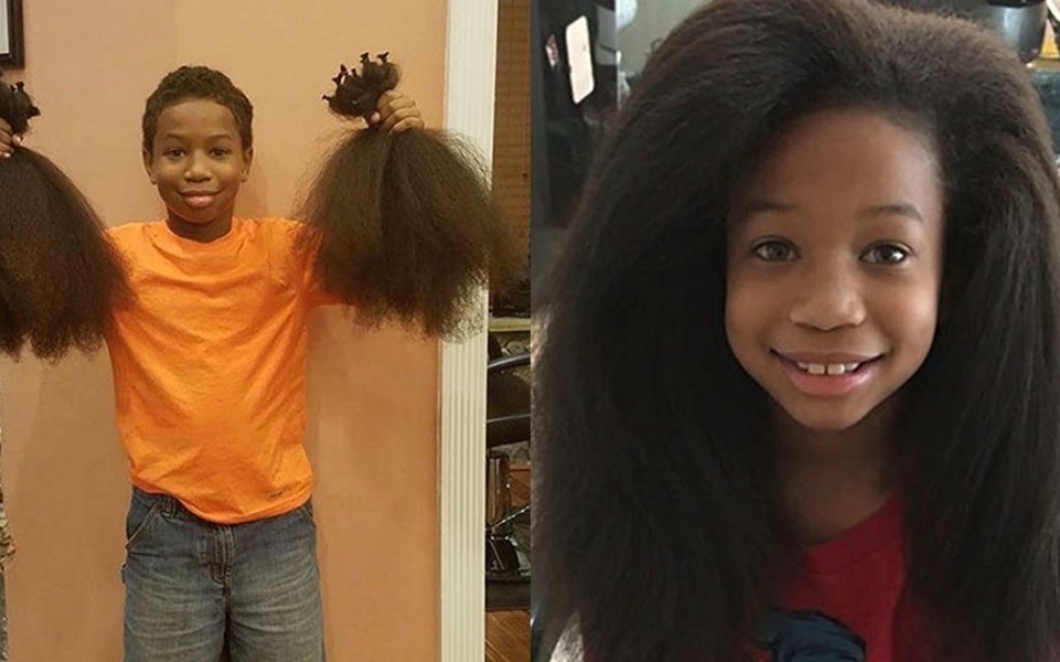 Μια συγκινητική πράξη καλοσύνης: 8χρονο αγόρι δωρίζει μαλλιά σε καρκινοπαθείς>