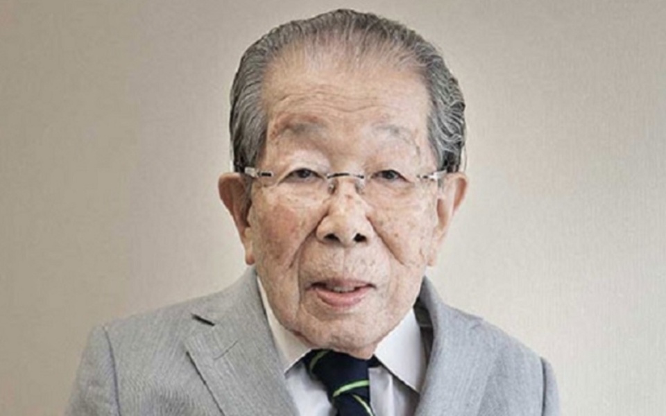 Μυστικά μακροζωίας: Οι Απόψεις ενός Ιάπωνα γιατρού 105 ετών>