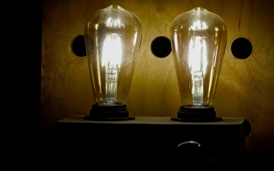 Νέες ώρες & φθηνότερες χρεώσεις: Νυχτερινή ηλεκτρική ενέργεια 2023>