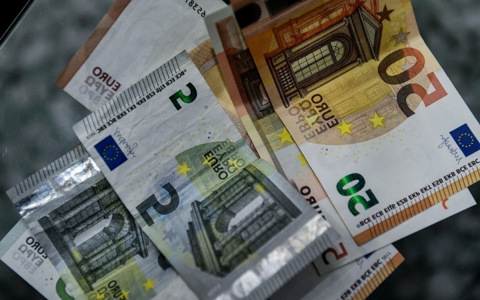 Νέο επίδομα 300 ευρώ για μακροχρόνια άνεργους – Λεπτομέρειες πληρωμής & επιλεξιμότητα>