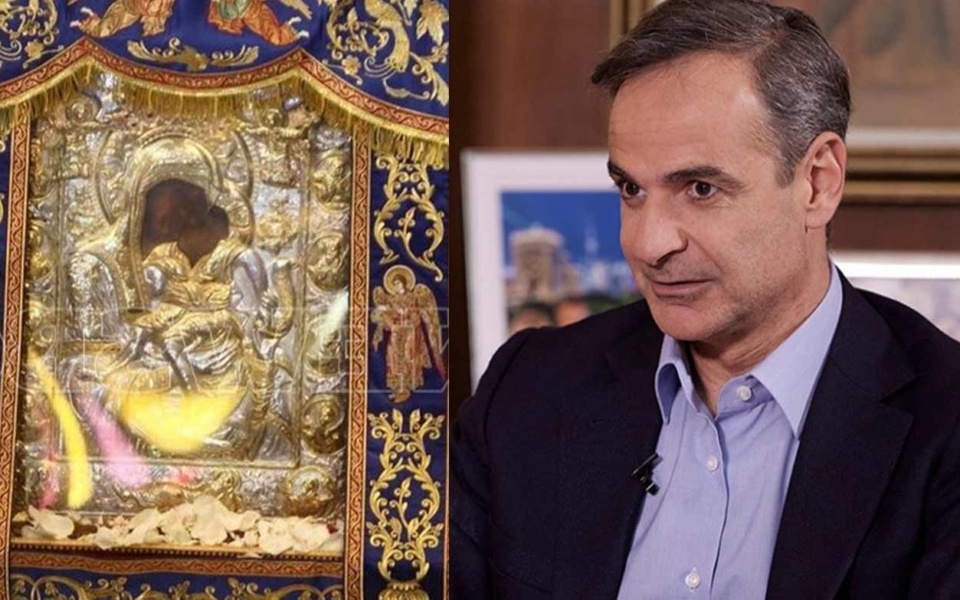 Ο Έλληνας πρωθυπουργός κ. Μητσοτάκης προσκύνησε την εικόνα «Άξιον Εστί» στη Μητρόπολη Αθηνών>