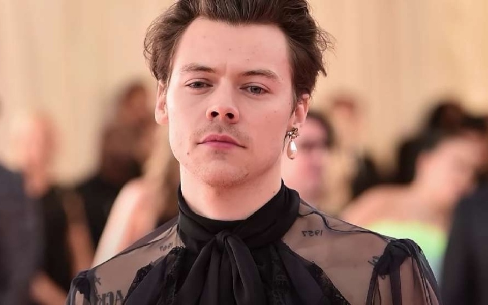 Ο Harry Styles παραλείπει το Met Gala λόγω του πρώην και του τρέχοντος ερωτικού ενδιαφέροντος>