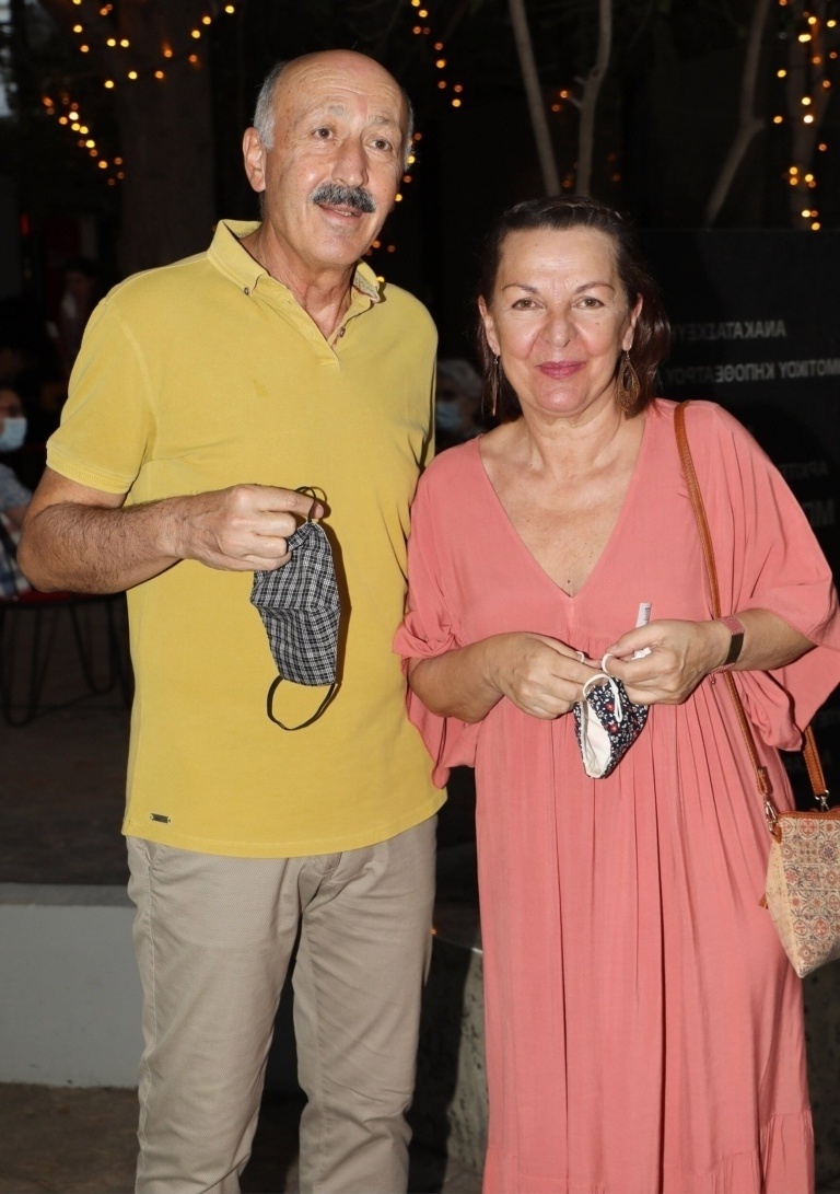 Παύλος Ορκόπουλος: Επιτυχημένη καριέρα στο χώρο της ψυχαγωγίας & αγάπη για τη σύζυγό του