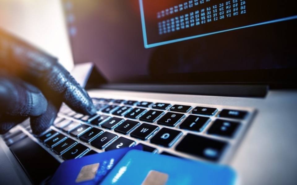 Πρόληψη της ηλεκτρονικής απάτης: Μάθετε πώς λειτουργεί και προστατευτείτε>