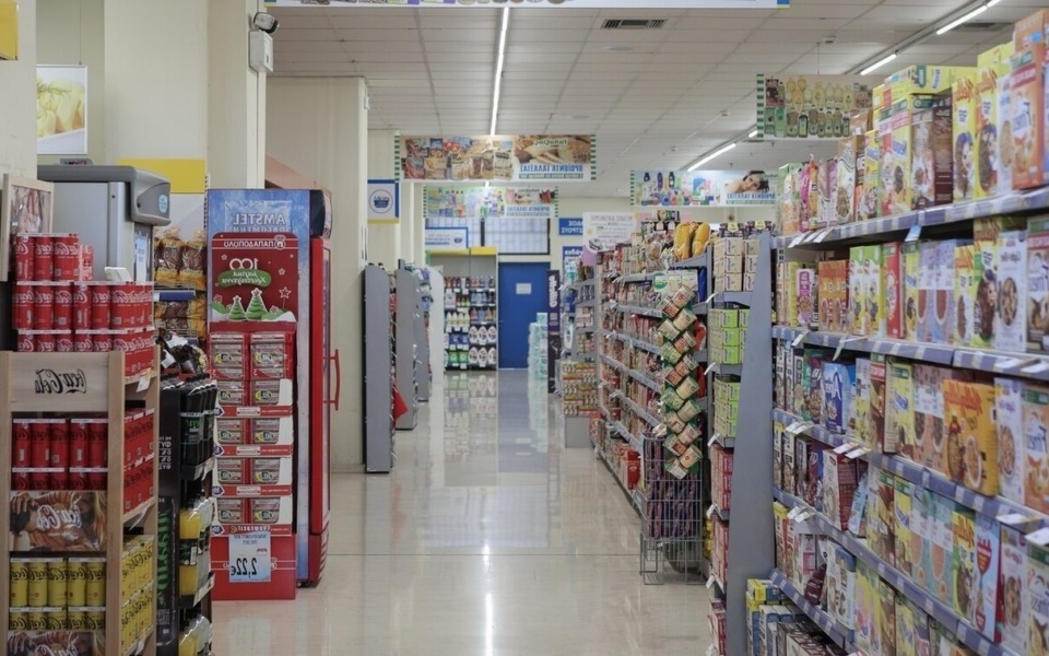 Πρόστιμα σε σούπερ μάρκετ στην Ελλάδα για υπερτιμολόγηση πελατών- Ο Σκλαβενίτης επεκτείνεται καθώς ο Μασούτης κυριαρχεί στην αγορά>