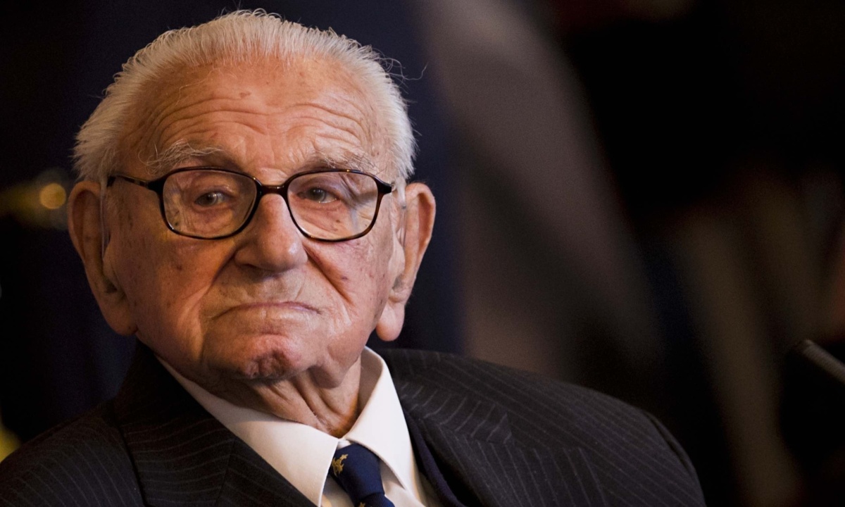 Sir Nicholas Winton: Ο ήρωας που έσωσε 669 παιδιά | Δείτε το εμπνευσμένο βίντεο