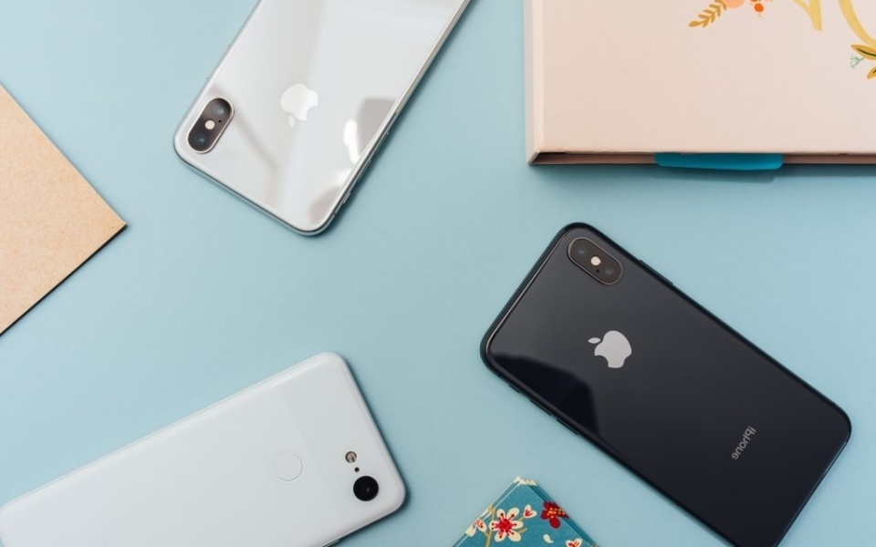 Θα συμμορφωθεί η Apple; Το iPhone αντιμετωπίζει απαγόρευση στην Ευρώπη λόγω της διαμάχης για το USB-C>