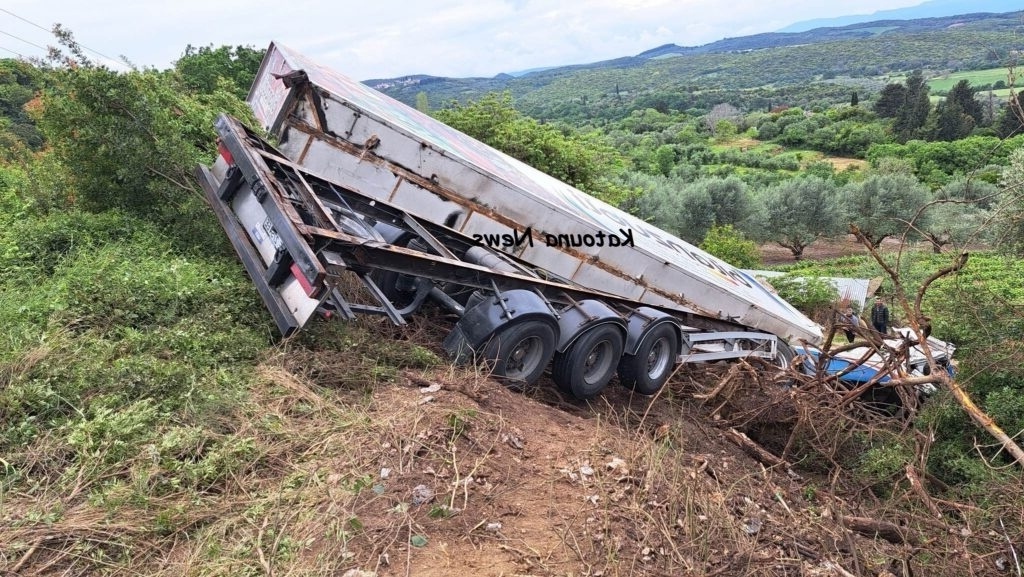 Τραγικό ατύχημα: 54χρονος οδηγός σκοτώθηκε σε δυστύχημα με φορτηγό στην Αιτωλοακαρνανία