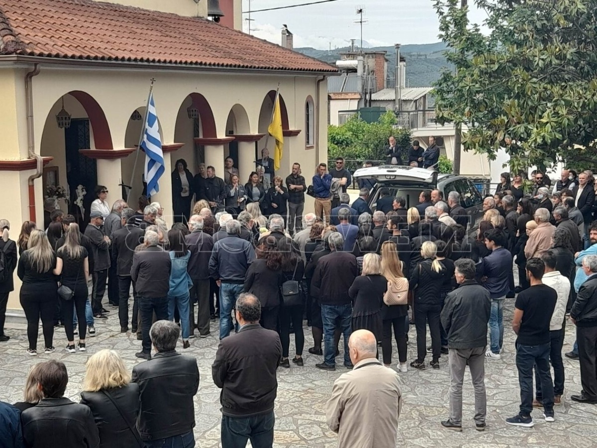 Τραγικός αποχαιρετισμός: Θρήνος στην κηδεία βρέφους 5,5 μηνών στην Άρτα   Ανείπωτη θλίψη και ανεκπλήρωτο βάπτισμα