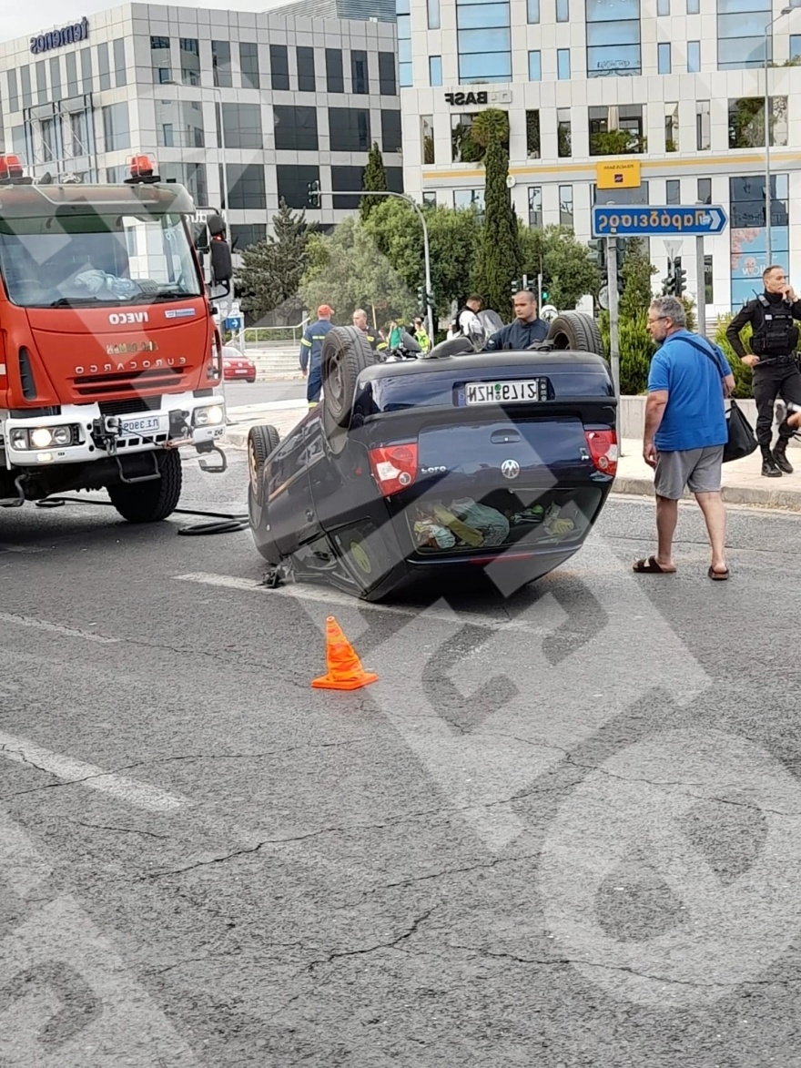 Χριστίνα Σούζι: Σοβαρό ατύχημα οδηγεί σε μεταφορά στο νοσοκομείο