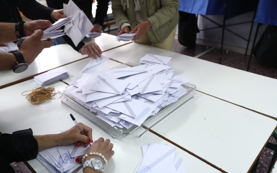 Citizens Take Charge & Implications Revealed: Η εκλογική επιτροπή του Αλίμου παραλείπει τα καθήκοντά της>