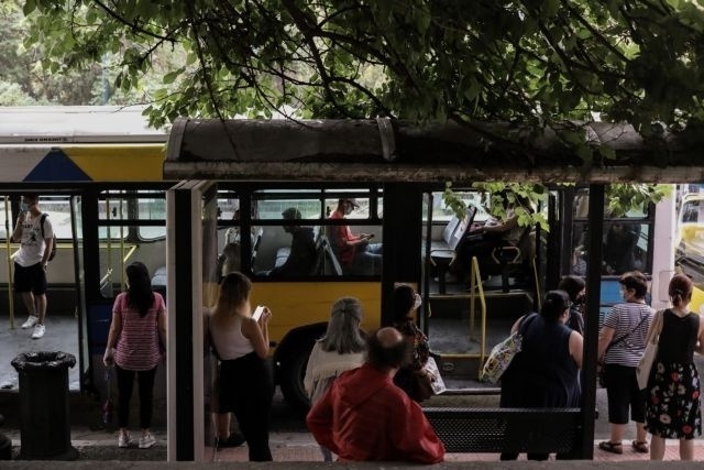 Δράμα στη στάση λεωφορείου: Συγκλονιστικές καταχρηστικές επιθέσεις και ψευδείς κατηγορίες αποκαλύφθηκαν στο δικαστήριο
