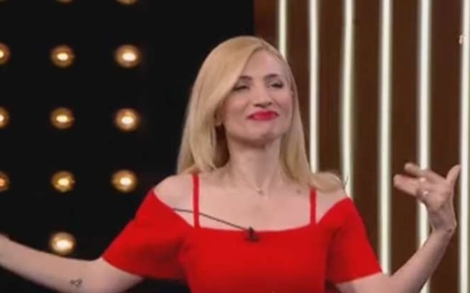 Η Μαρία Ηλιάκη αναβιώνει τον θρυλικό χορό «Deste Tou» μετά από 9 χρόνια>