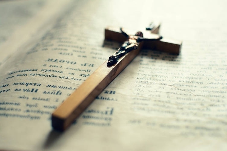 Ισχυρή Προσευχή του Αγίου Όρους: Ξεπερνώντας το κακό μάτι & τη γλώσσα