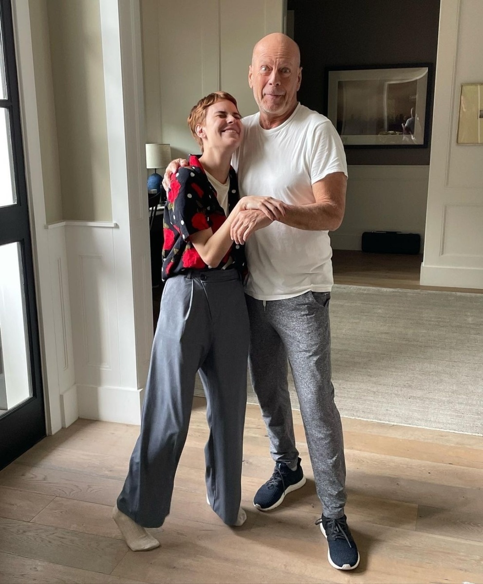 Καθημερινή ζωή και προκλήσεις: Η κόρη του Bruce Willis αποκαλύπτει πληροφορίες για την άνοιά του | Αντιμετώπιση της μετωποκροταφικής άνοιας