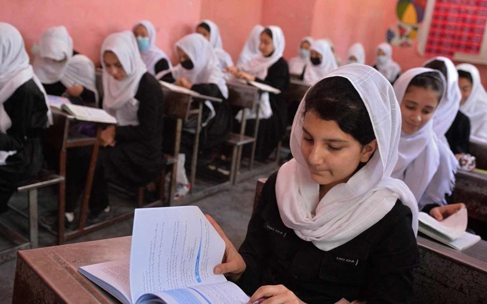 Κρίση δηλητηρίασης: Στο στόχαστρο 60 μαθήτριες σε σχολείο θηλέων στο Αφγανιστάν>