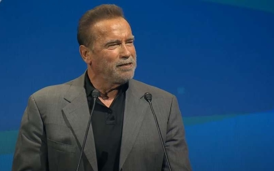 Ο αγώνας του Arnold Schwarzenegger κατά της κλιματικής αλλαγής: Επαναπροσδιορίζοντας την επικοινωνία και οικοδομώντας μια νέα οικολογία>