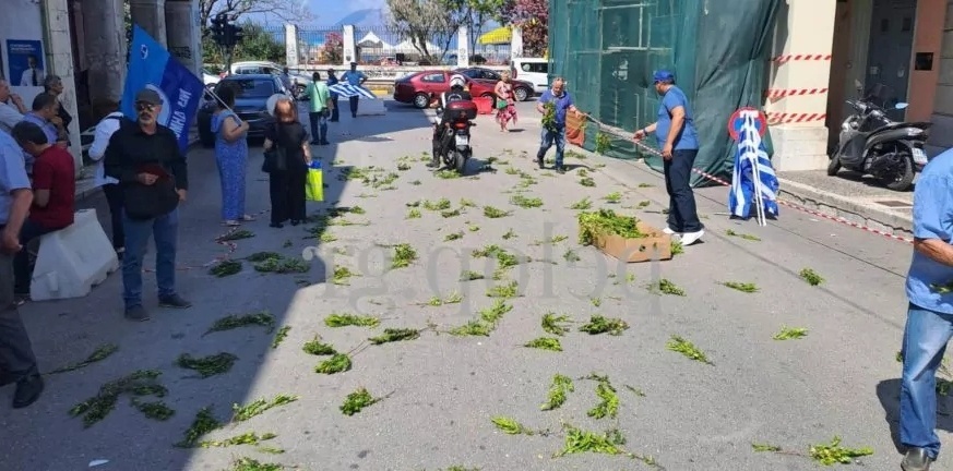 Ομιλία του Κυριάκου Μητσοτάκη στην Πάτρα με μεγάλη δεξίωση