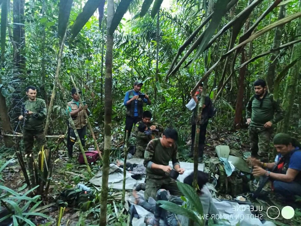 Θαυματουργή διάσωση: 4 παιδιά βρέθηκαν ζωντανά μετά από 40 ημέρες στη ζούγκλα του Αμαζονίου