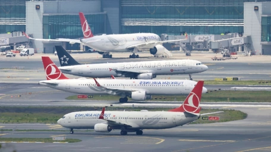 Τραγωδία στο αεροδρόμιο: 11χρονο παιδί πεθαίνει σε αεροπορικό δυστύχημα