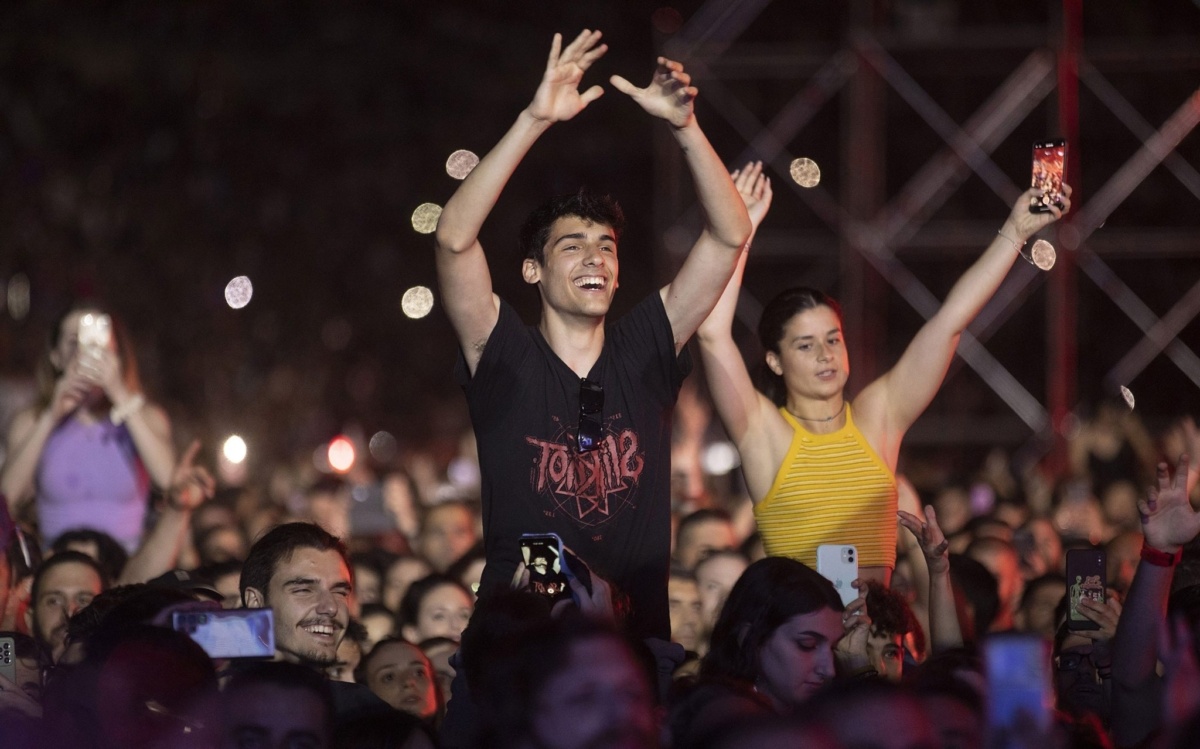 Βασίλης Παπακωνσταντίνου: Συναρπαστικές φωτογραφίες από τη συναυλία της 50ης επετείου