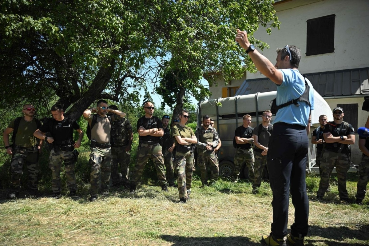 Αγνοείται ο 2χρονος Emile: Η Γαλλία συγκλονίζεται από το θρίλερ της εξαφάνισης | Ενημέρωση και προσπάθειες αναζήτησης