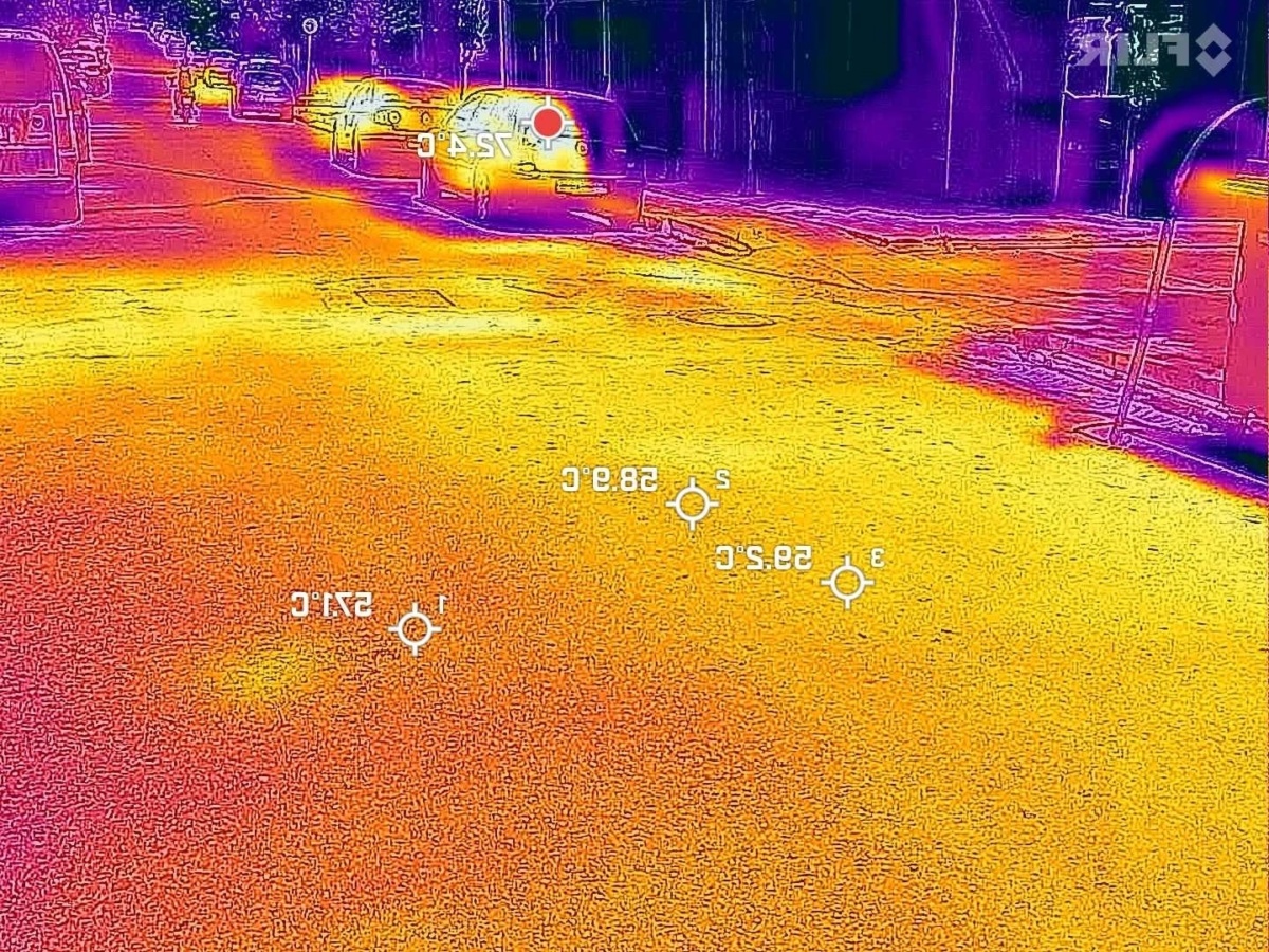 Blazing Heatwave ‘Kleon’ Τα αυτοκίνητα φτάνουν τους 84°C – Φωτογραφίες θερμικής κάμερας