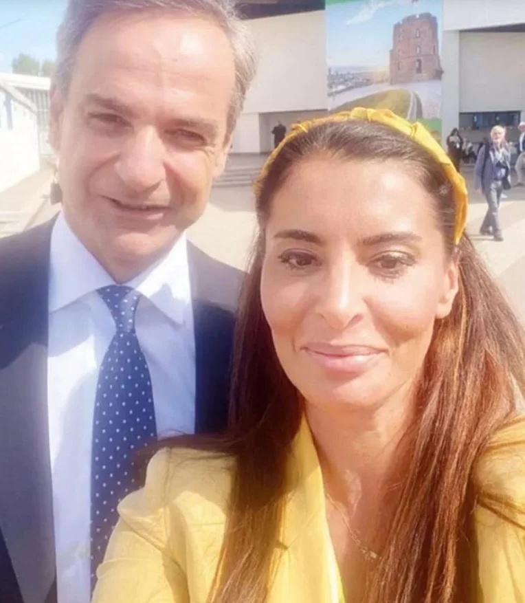 Εξελισσόμενες ελληνοτουρκικές σχέσεις: Η selfie του Τούρκου δημοσιογράφου με τον Μητσοτάκη