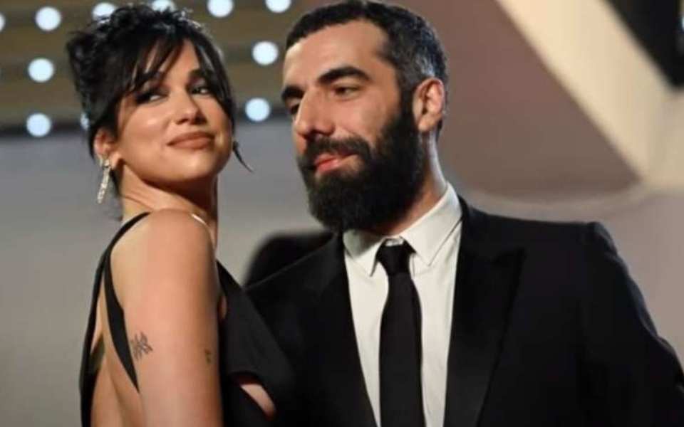 Η Dua Lipa και ο Romain Gavras: Ρομαντική απόδραση στη Σίφνο | Instagram Highlights>